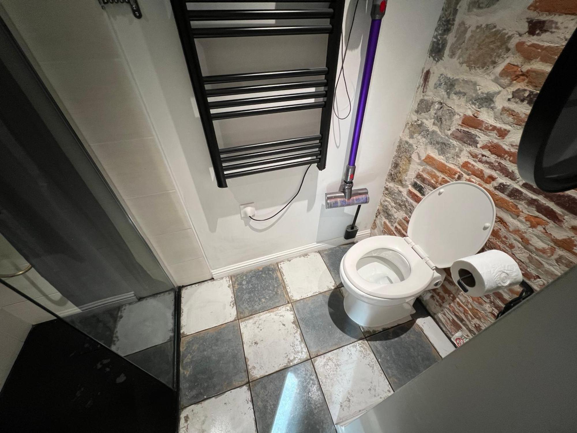 Appartement LE COQUET hyper centre climatisé à Salins-les-Bains Extérieur photo